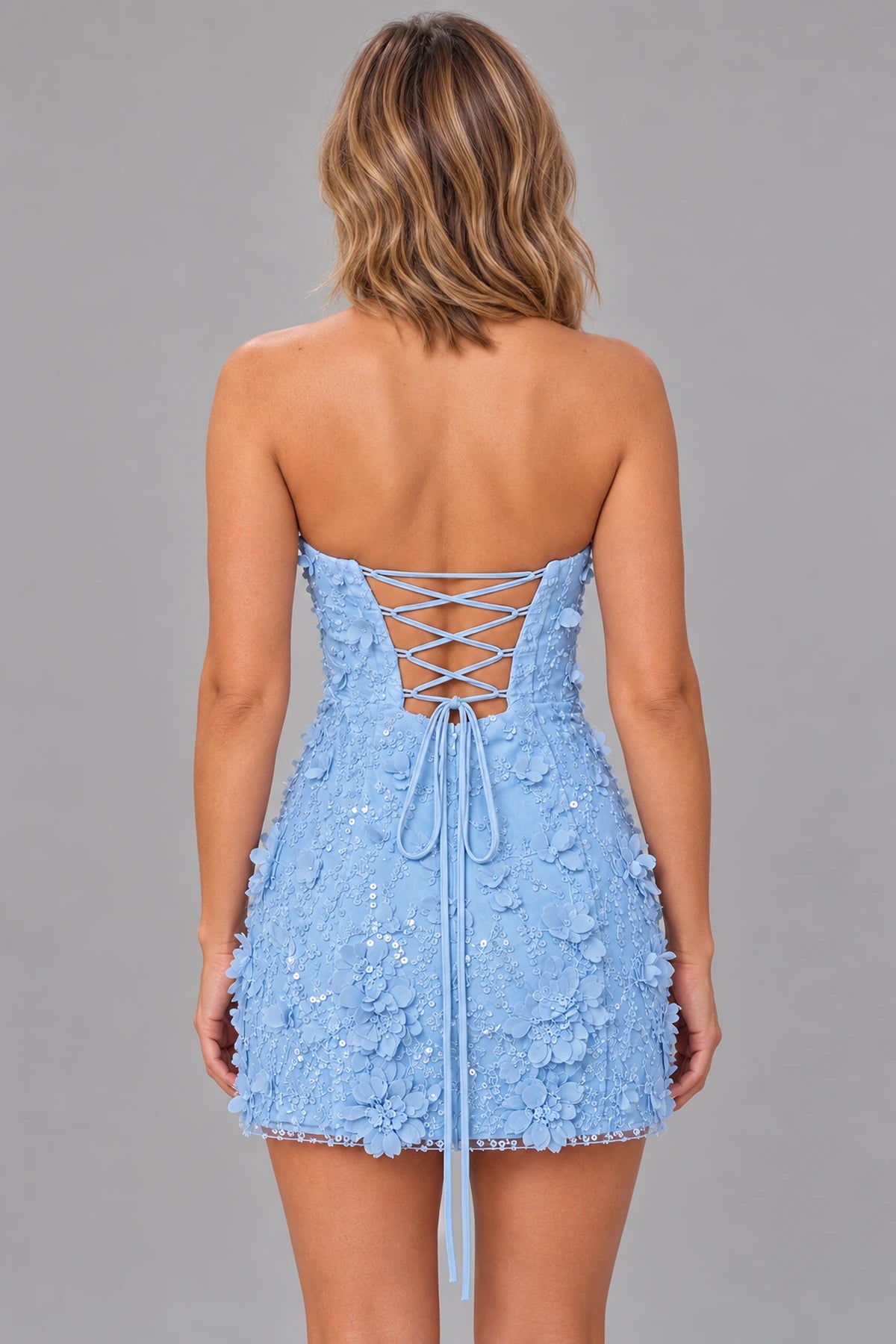 Romantic Sheath Sweetheart Strapless Lace-Up Back Mini Homecoming Dress