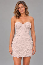 Romantic Sheath Sweetheart Strapless Lace-Up Back Mini Homecoming Dress