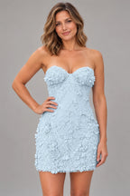 Romantic Sheath Sweetheart Strapless Lace-Up Back Mini Homecoming Dress