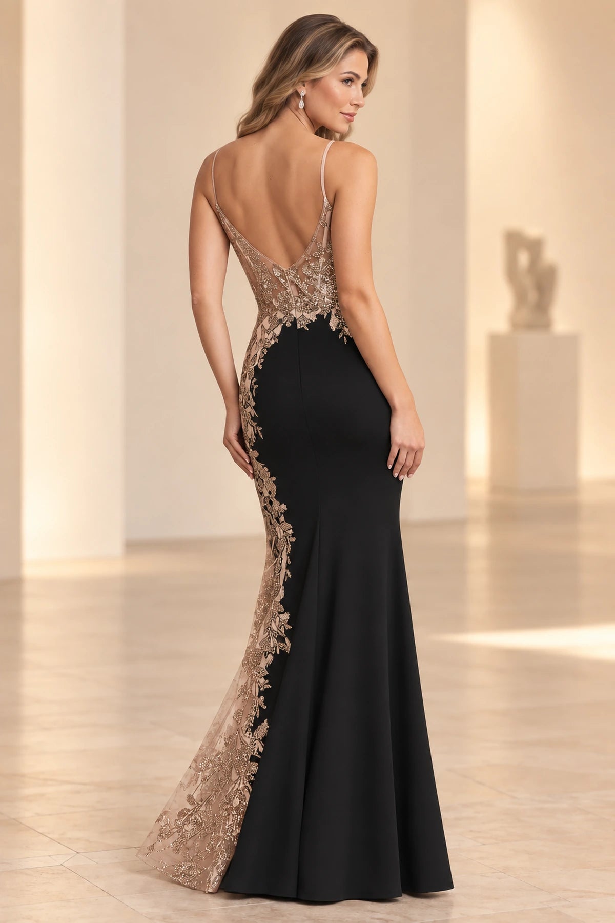 Elegant Mermaid V Neck Lace Spaghetti Strap Floor Length Prom Dress