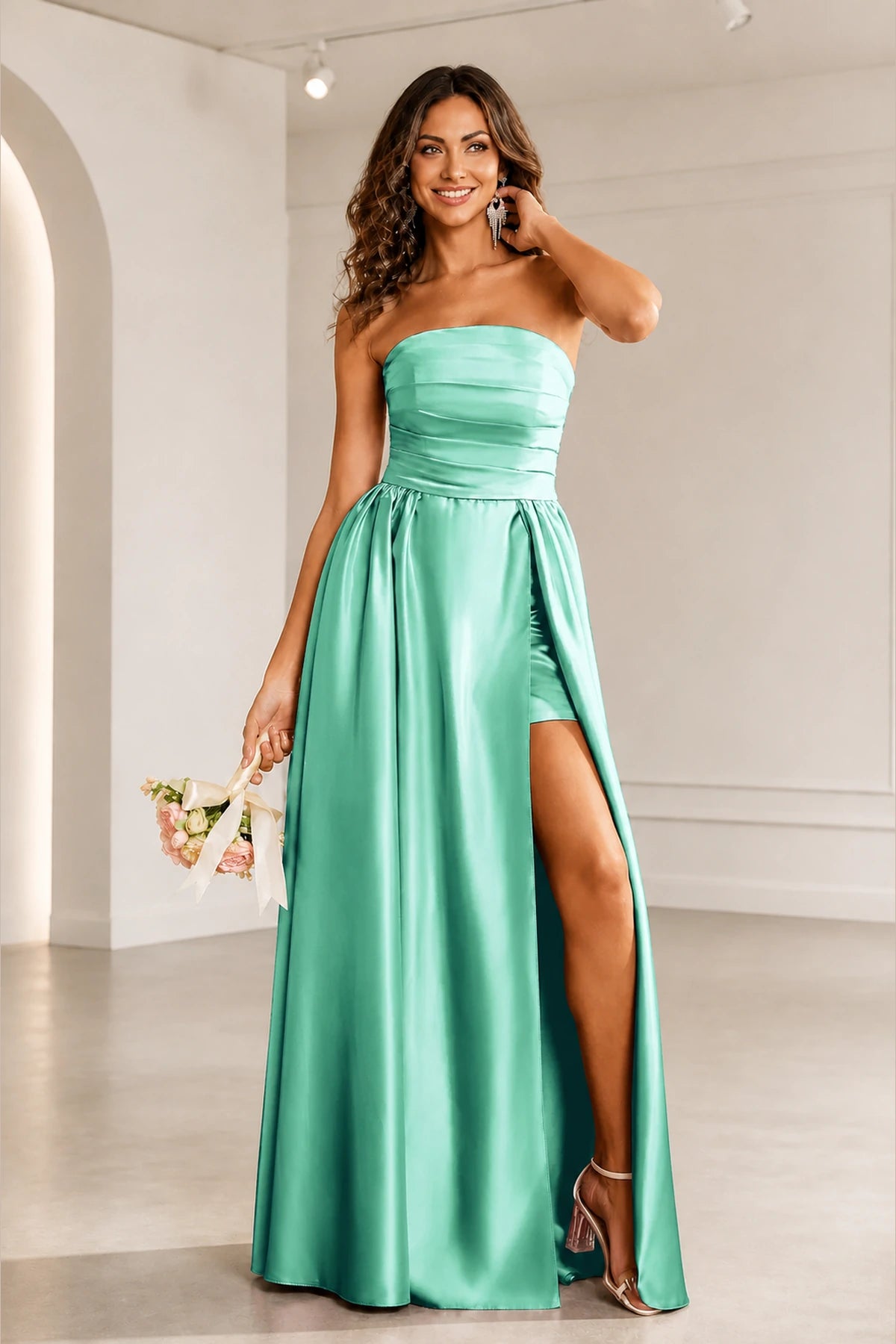 Romantic A Line Strapless Sleeveless Zipper Back Long Prom Dress