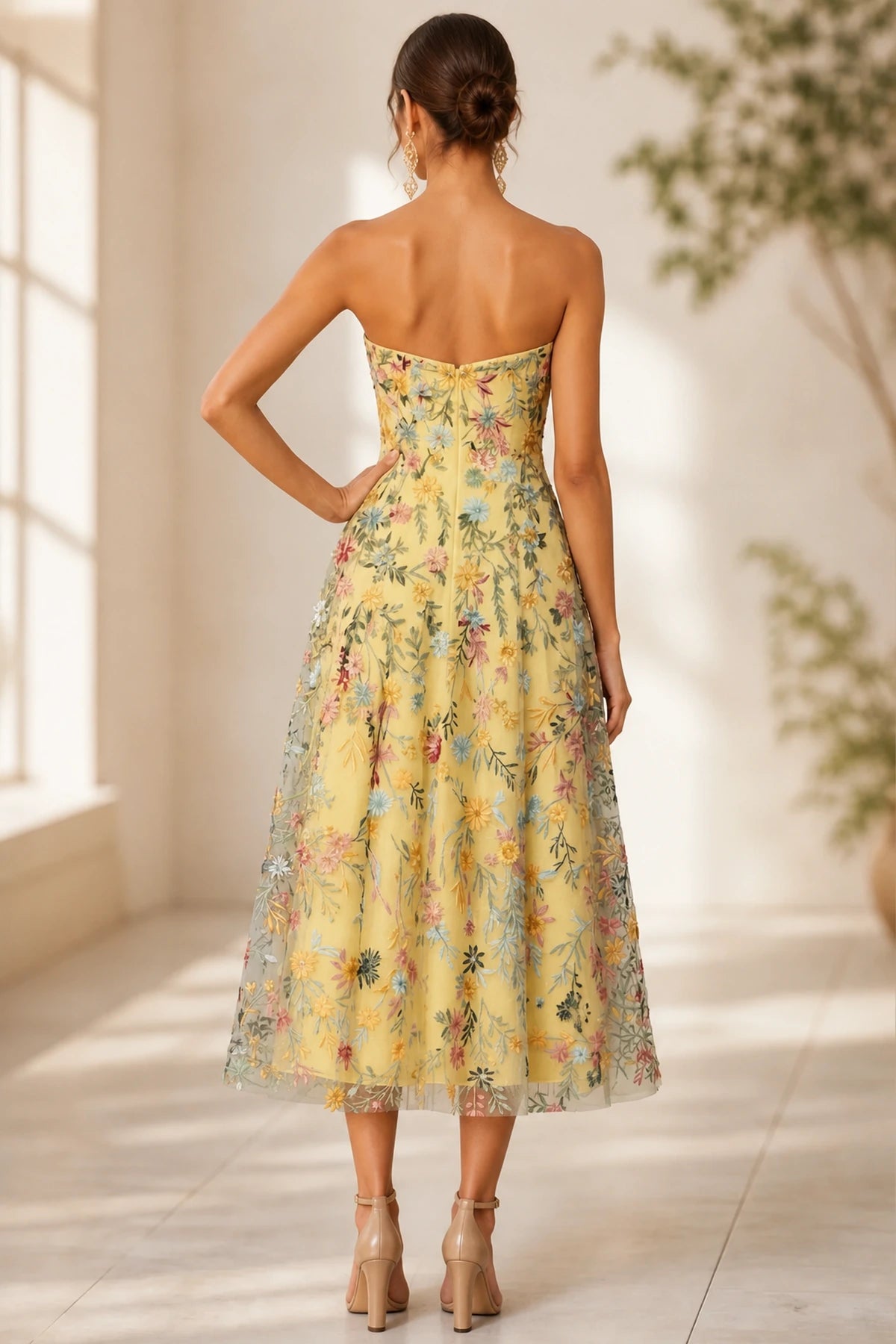 Romantic A-Line Sweetheart Strapless Zipper-Back Midi Wedding Guest Dress