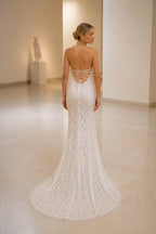 Romantic Mermaid Halter Neck Sleeveless Lace Up Back Long Wedding Dress