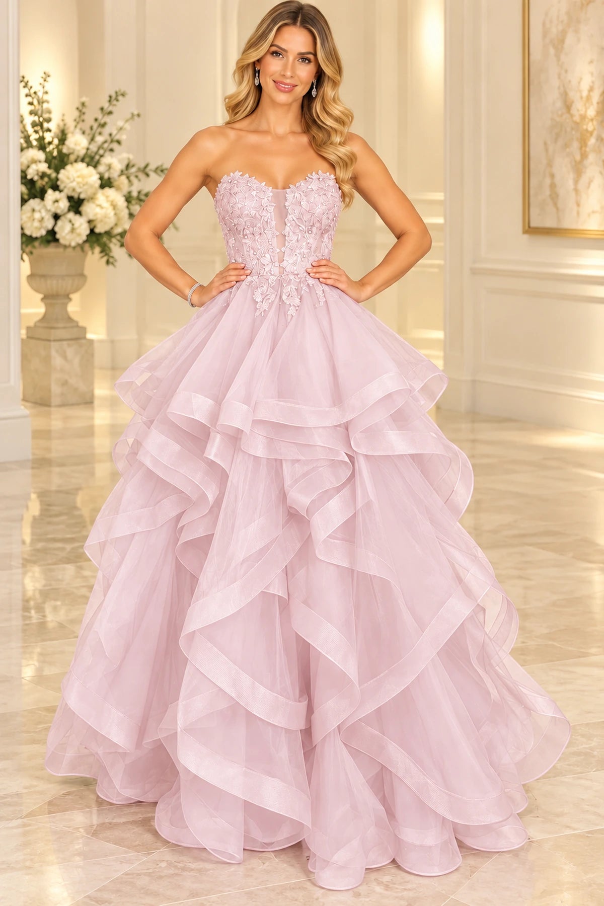 Romantic Tulle Ball Gown Sweetheart Sleeveless Lace-Up Floor-Length Prom Dress