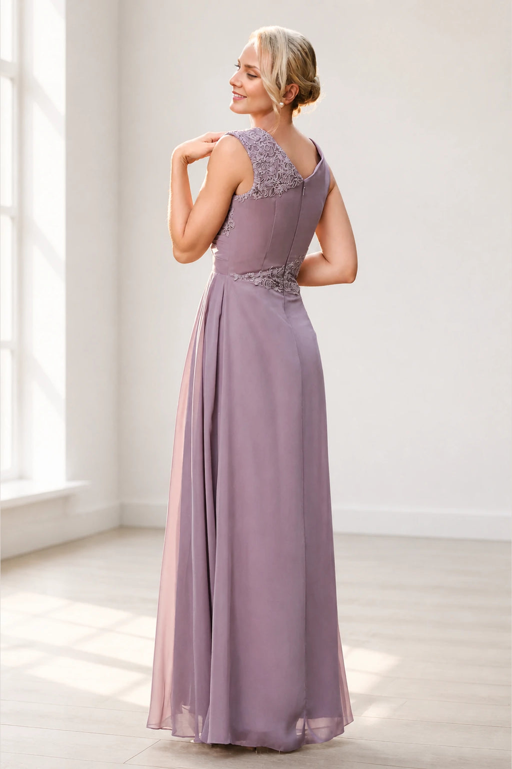 Dusty Purple A‑Line V‑Neck Sleeveless Zipper‑Back Long Mother Of The Bride Dress